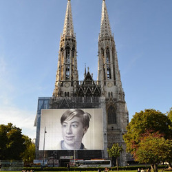 Photo effect - Walking in vienna near votive church